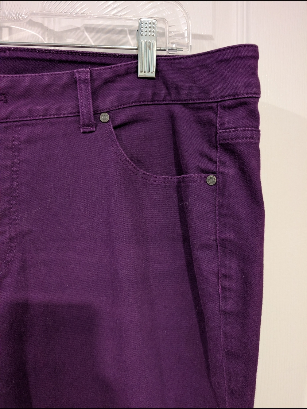 Talbots Purple Heritage Slim Ankle Jeans in Size 16W (Woman) - Picture 3 of 12
